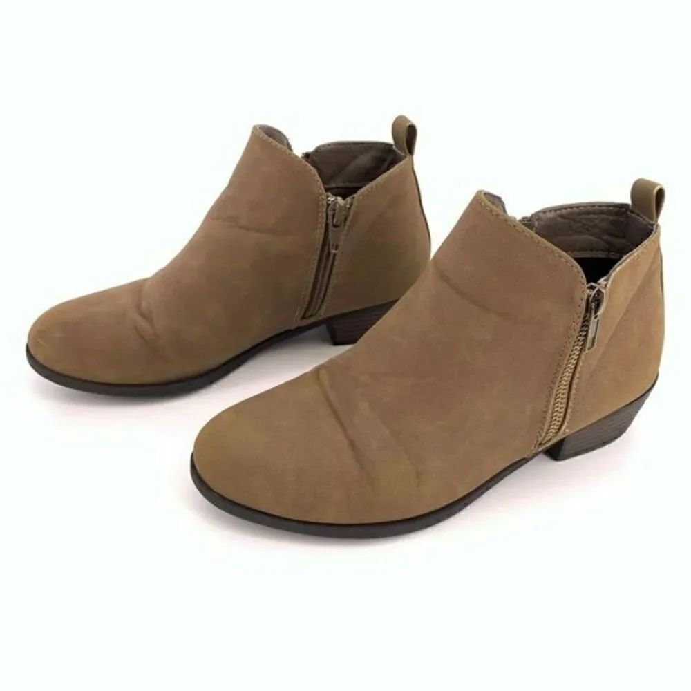 Pierre Dumas Brown Ankle Booties Brown Size 6
